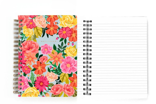Cuaderno Pradera de Beplanner con tapa floral y anillado