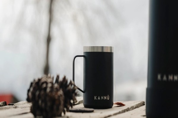 Producto outdoor Kannú en ambiente de montaña